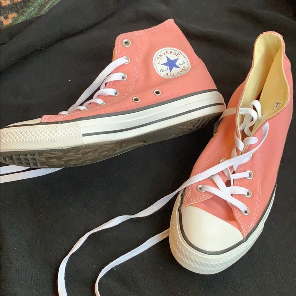 Chuck Taylor All Star High Top Pink Sneakers